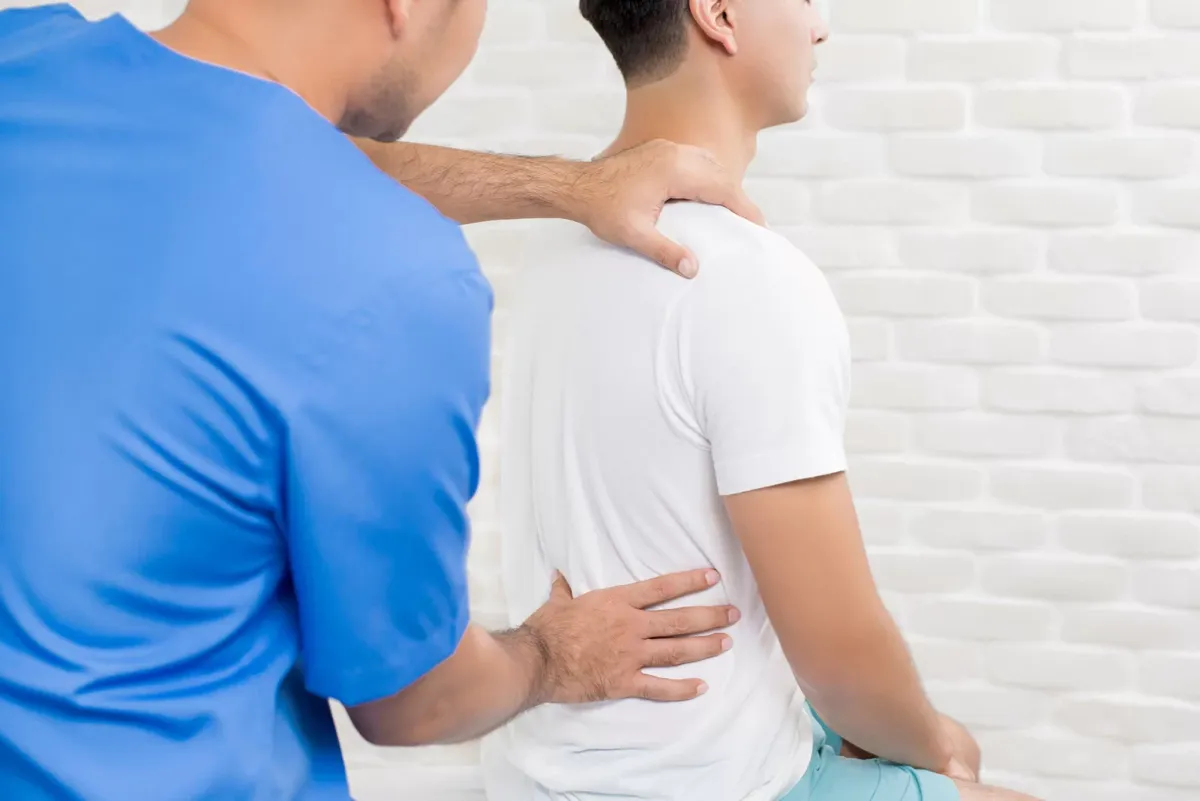 4 Signs You Need Chiropractic Care for Back Pain