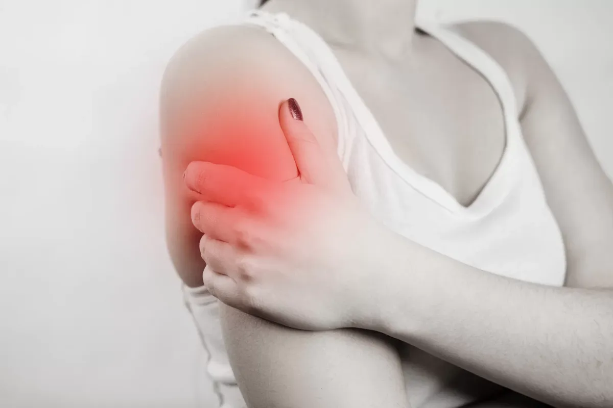 Having Shoulder Pains? These Might Be The Reasons
